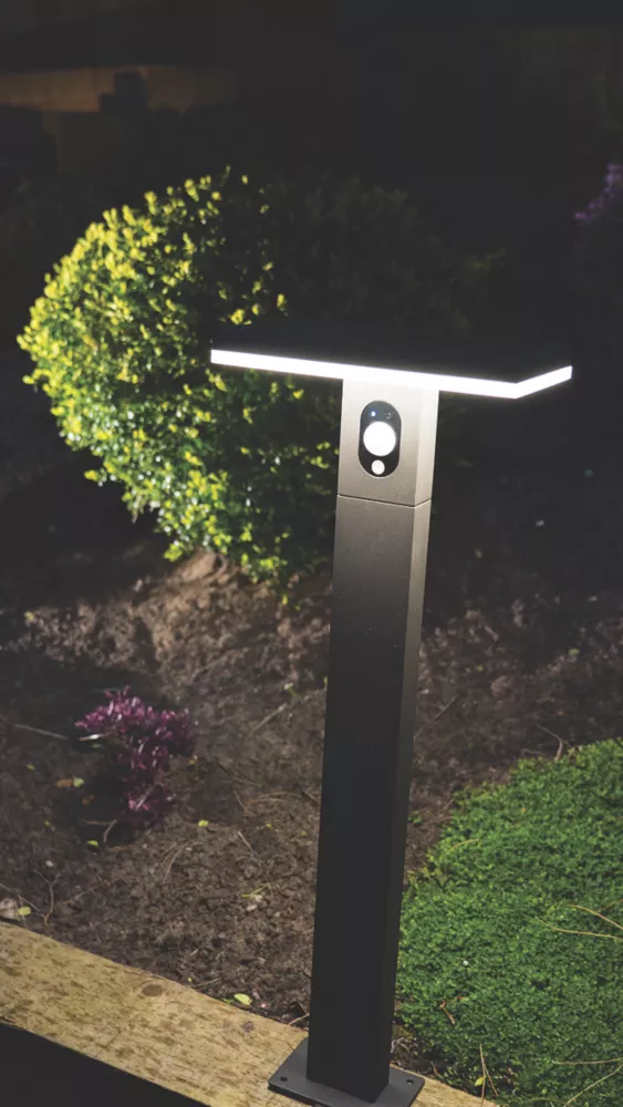 4lite 600mm Outdoor LED Solar Bollard Graphite 230lm - Image 2