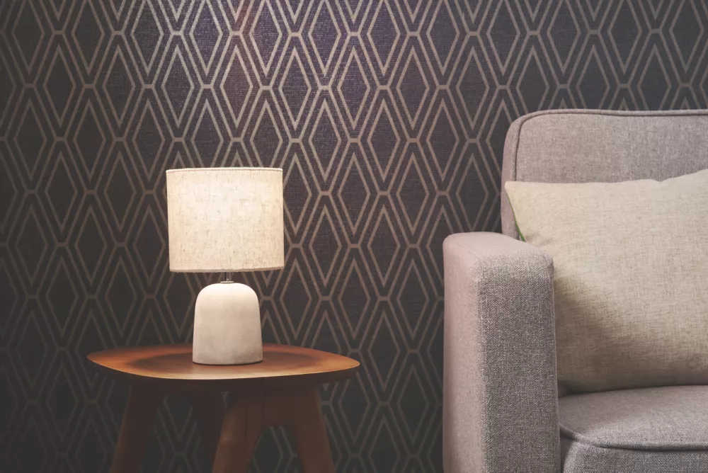 Hive Smart BC GLS LED Light Bulb 9W 806lm - Image 2