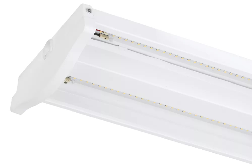 Aurora Princeton Pro Twin 5ft LED Surface-Mounted Linear Batten 60W 6600lm 220-240V - Image 3
