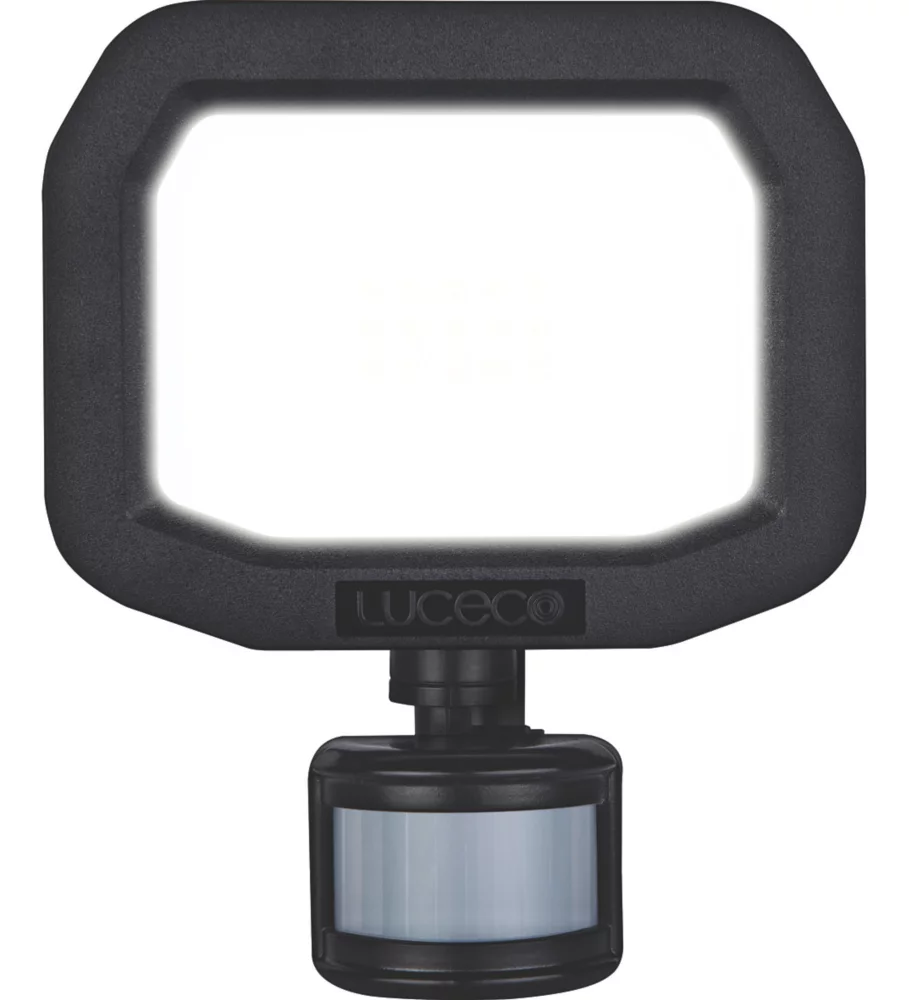 Luceco Castra Outdoor LED Floodlight With PIR Sensor Black 10W 1200lm - Image 2