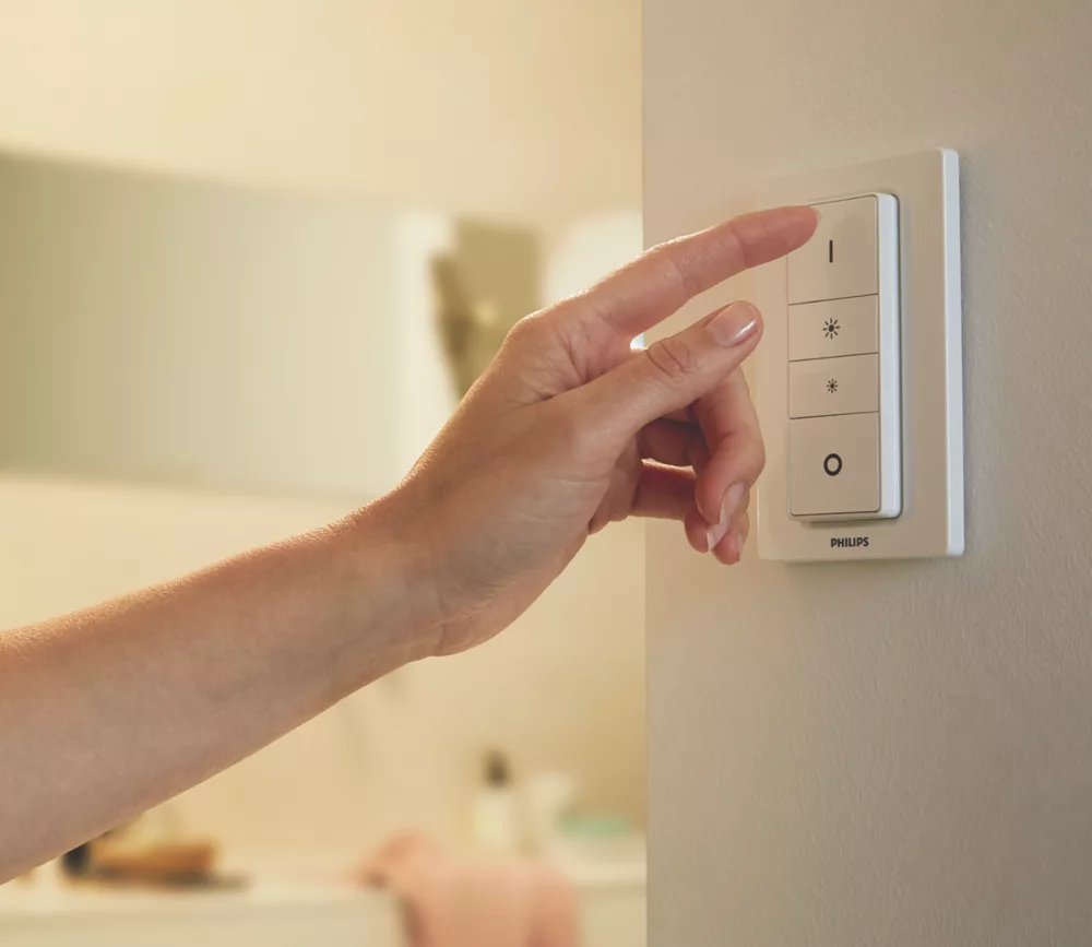 Philips Hue Ambiance Still LED Ceiling Light Aluminium 22.5W 2350-2500lm - Image 3