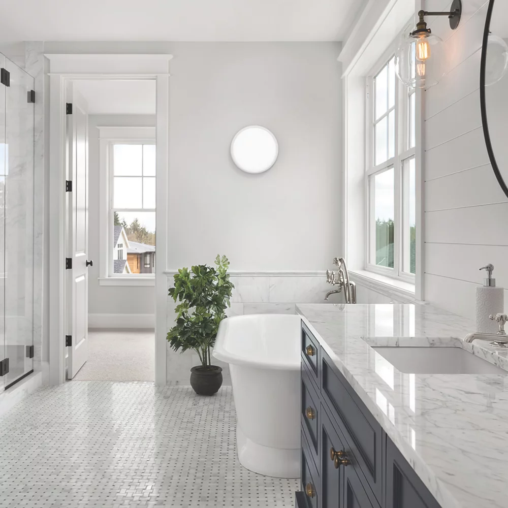 4lite LED Wall/Ceiling Light With Microwave Sensor White 18W 1847lm - Image 3