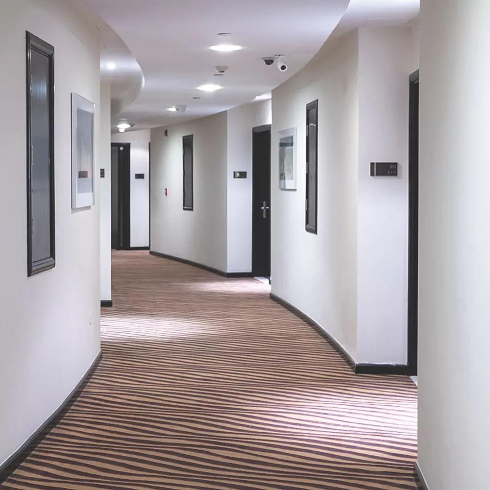 Luceco ECO Circular Fixed LED Low Profile Slimline Downlight White 22W 1530lm - Image 7