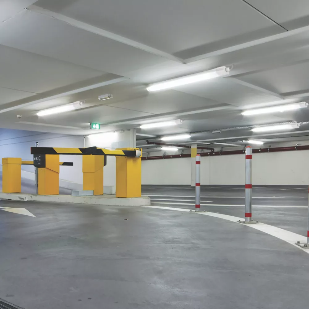 Luceco Storm Linear Single 5ft LED Batten With PIR Sensor 50W 5000lm 220-240V - Image 6