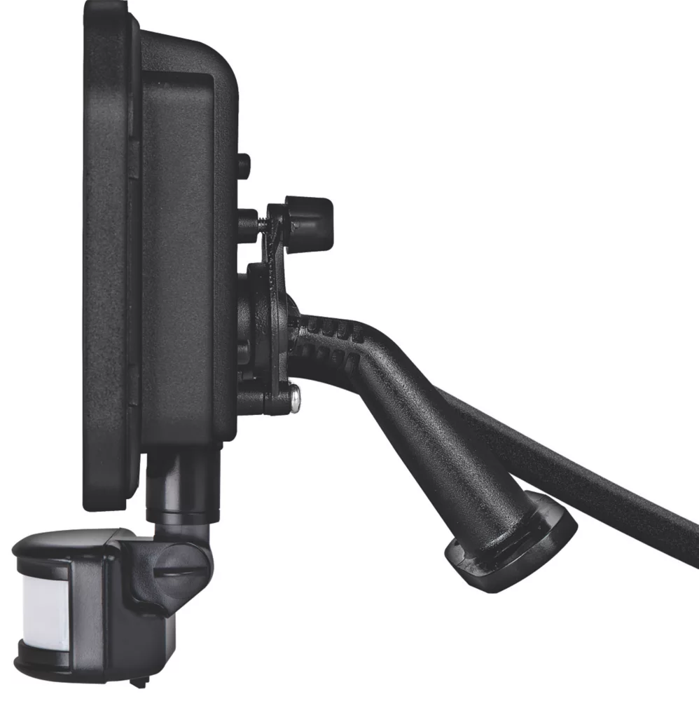 Luceco Castra Outdoor LED Floodlight With PIR Sensor Black 30W 3000lm - Image 3